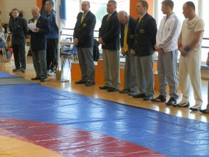 010
